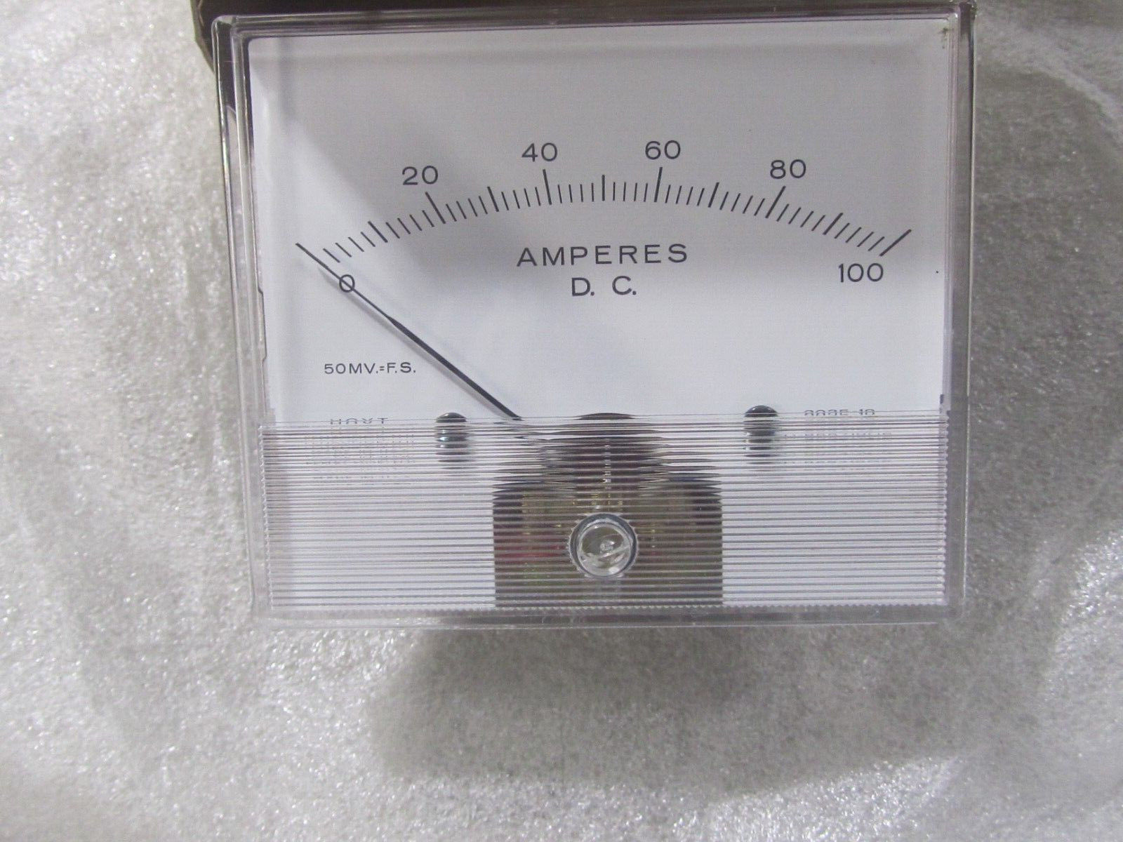 NEW Hoyt 2035 3.5" Rectangular 0-100 DC Amperes Panel Mount Ammeter