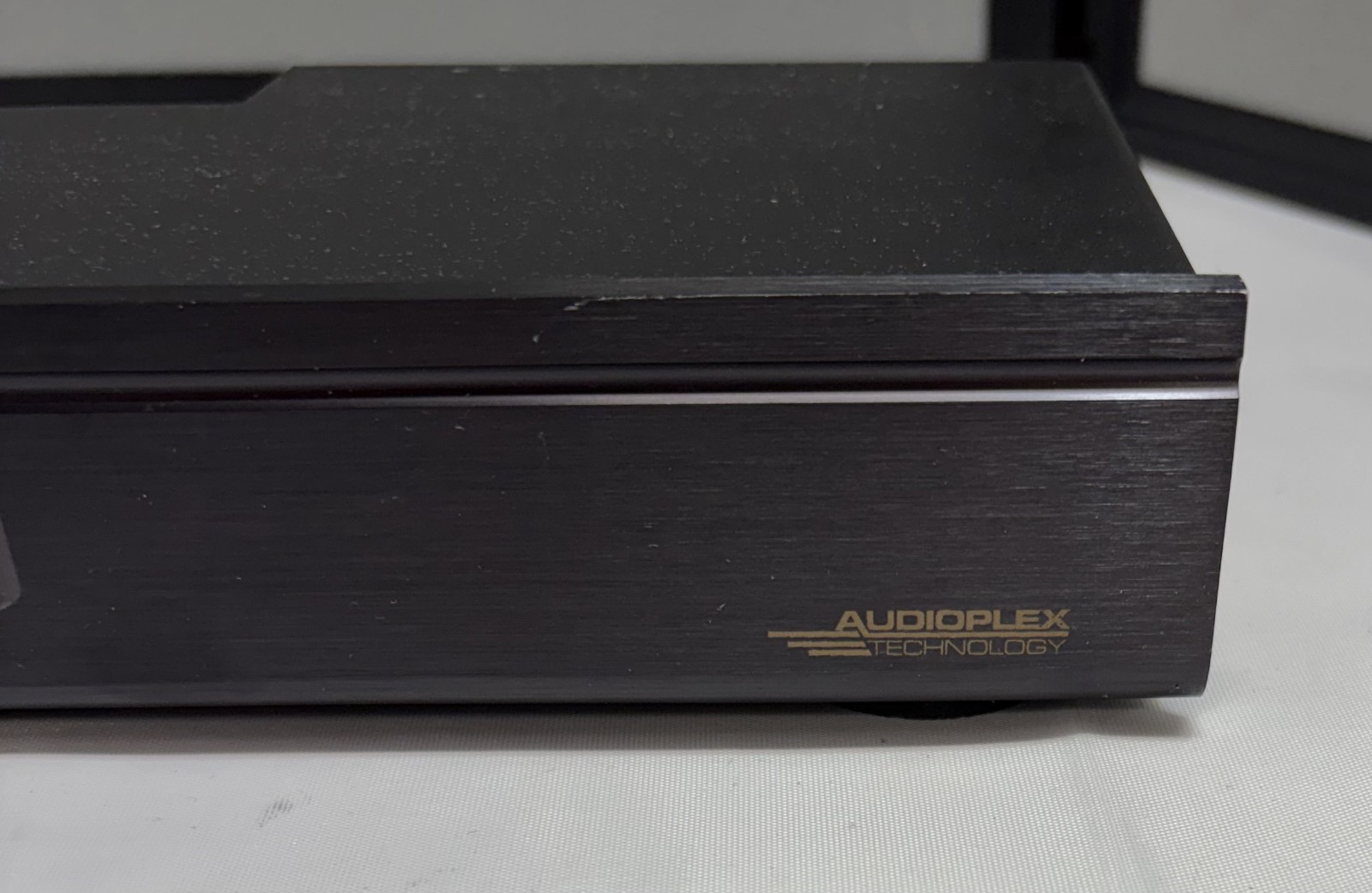 Audioplex Technology AT-4 Multiroom Stereo Audio Speaker Controller Selector 4rm