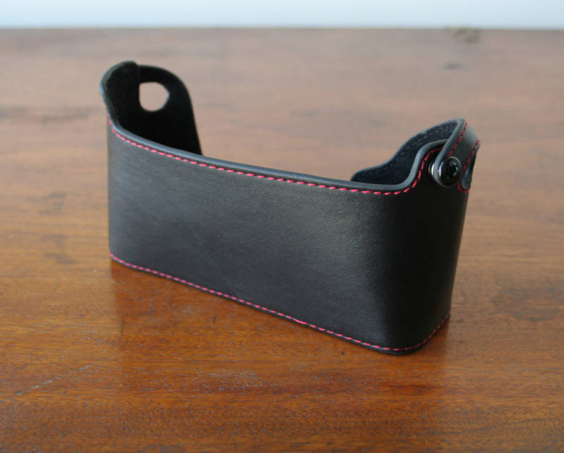 Mr. Zhou Black Leather Half Case with Red Stitching for Contax G2 Camera