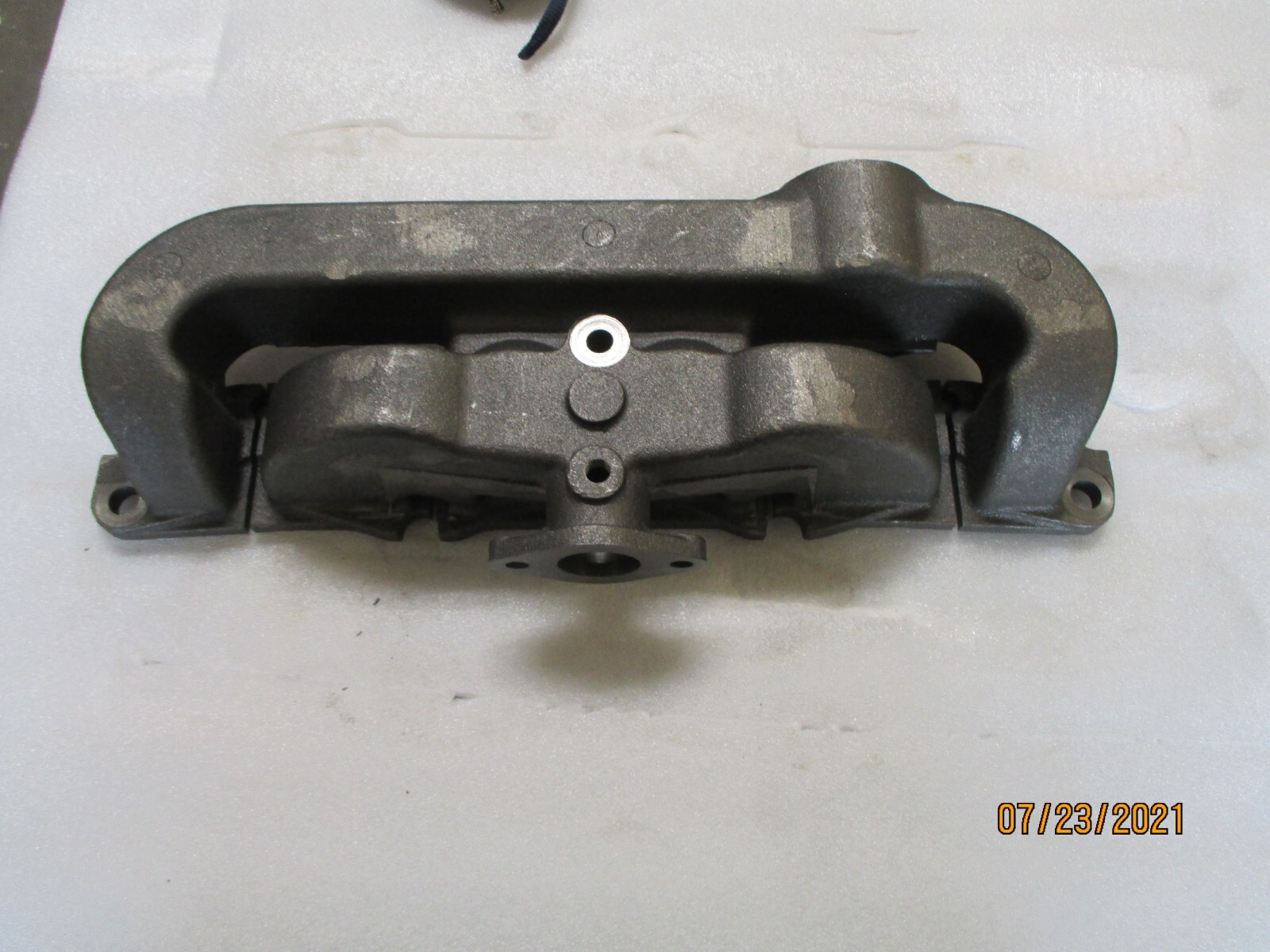 MASSEY HARRIS 20, COLT, 22, MUSTANG, 30, 101 JR INTAKE/EXHAUST MANIFOLD NEW CONT