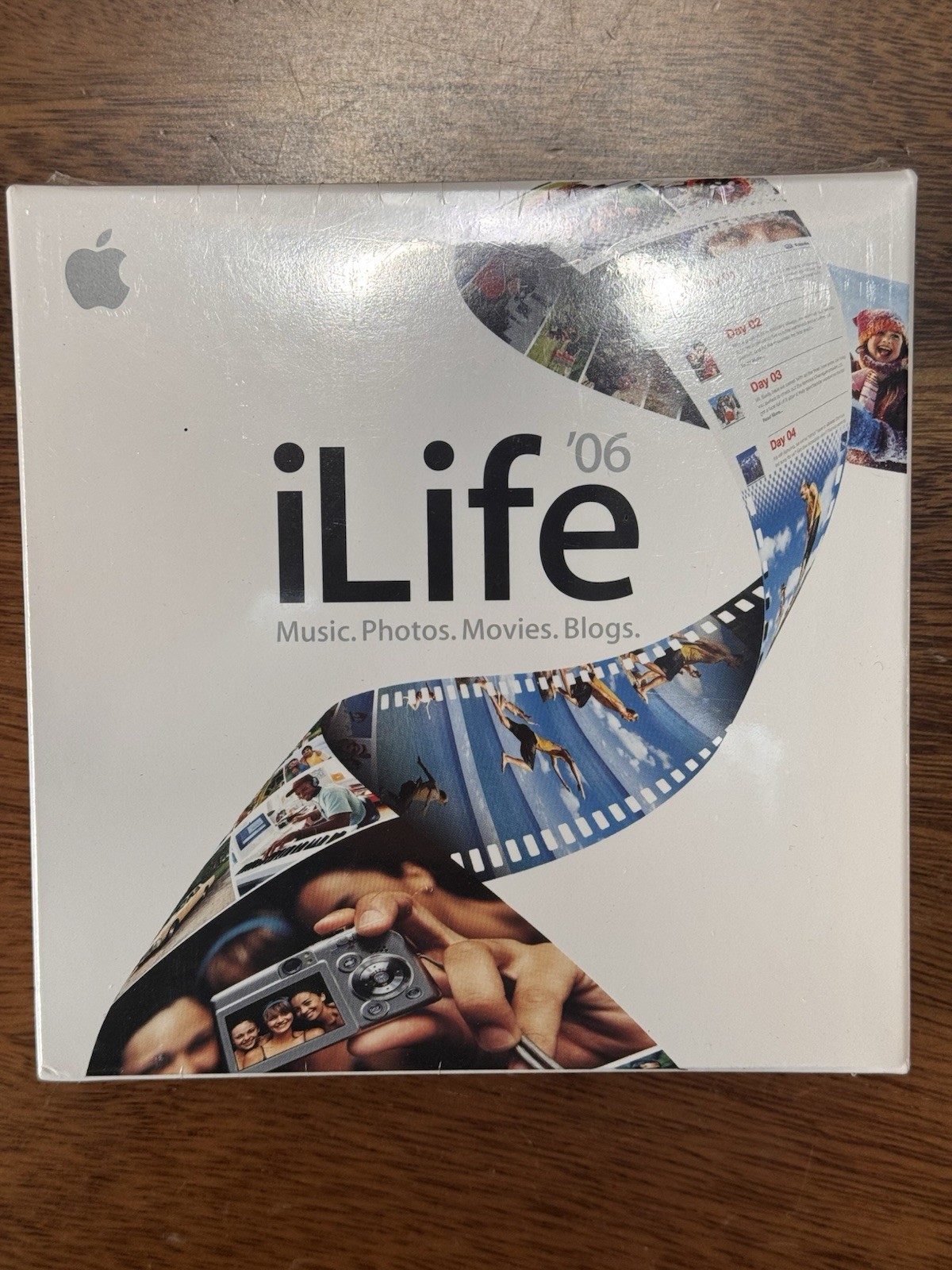 Apple iLife 06 - Mac DVD (MA166Z/A)  New Sealed