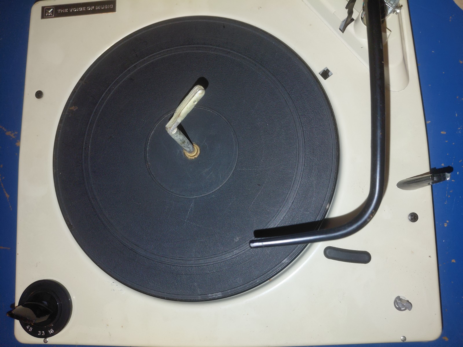 Voice of Music Record Player #1258 VM 1258 Motor Works,Noisy,Needs repair
