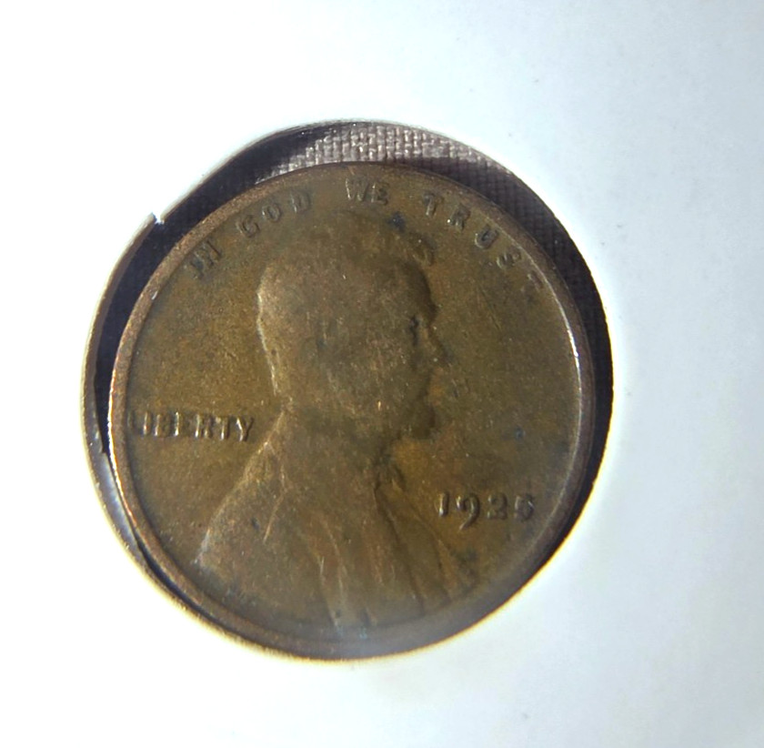 1925 Lincoln Cent Circulated Condition-L on the rim