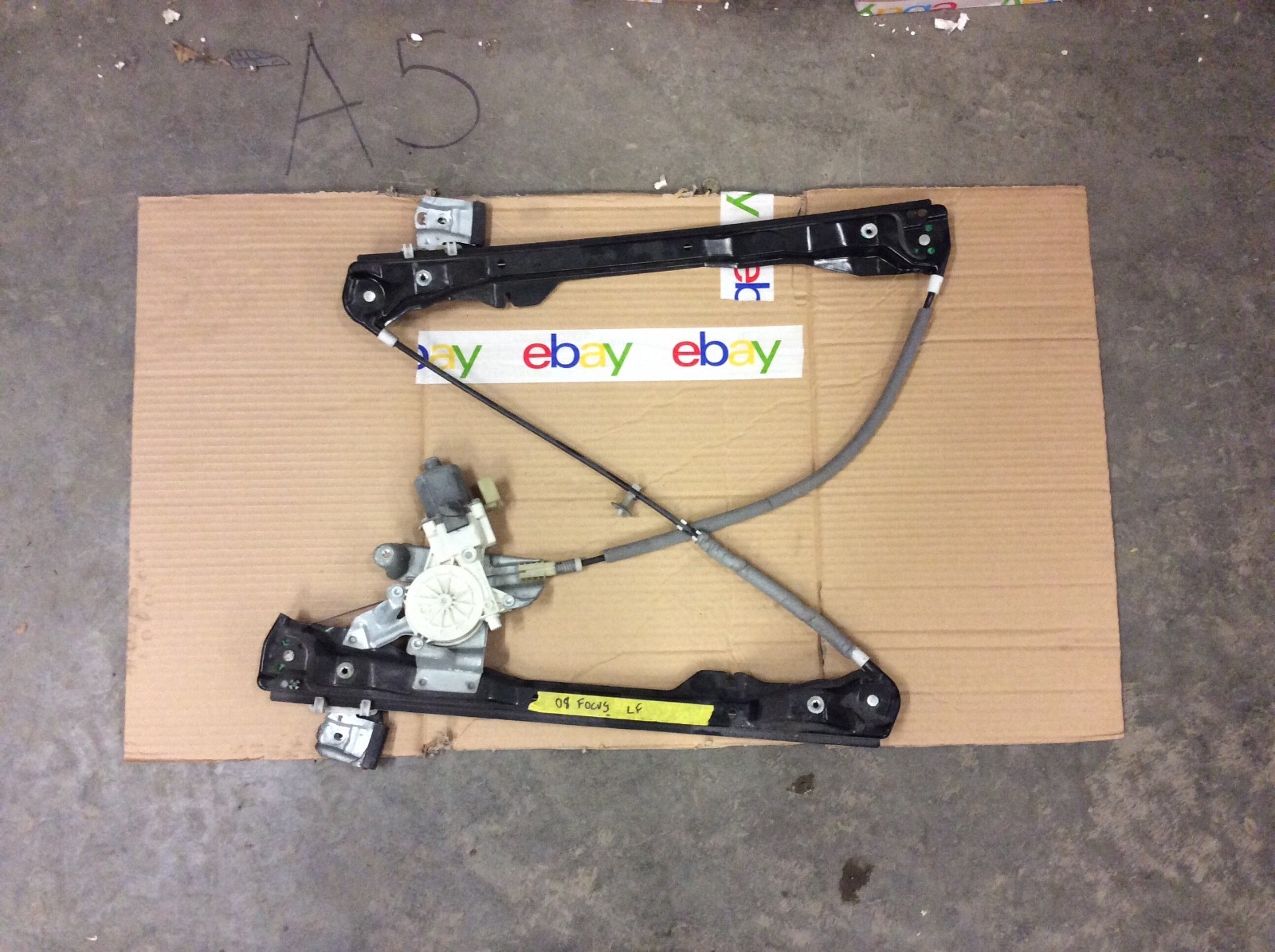08-11 Ford Focus DRIVER LEFT FRONT WINDOW REGULATOR ASSEMBLY POWER