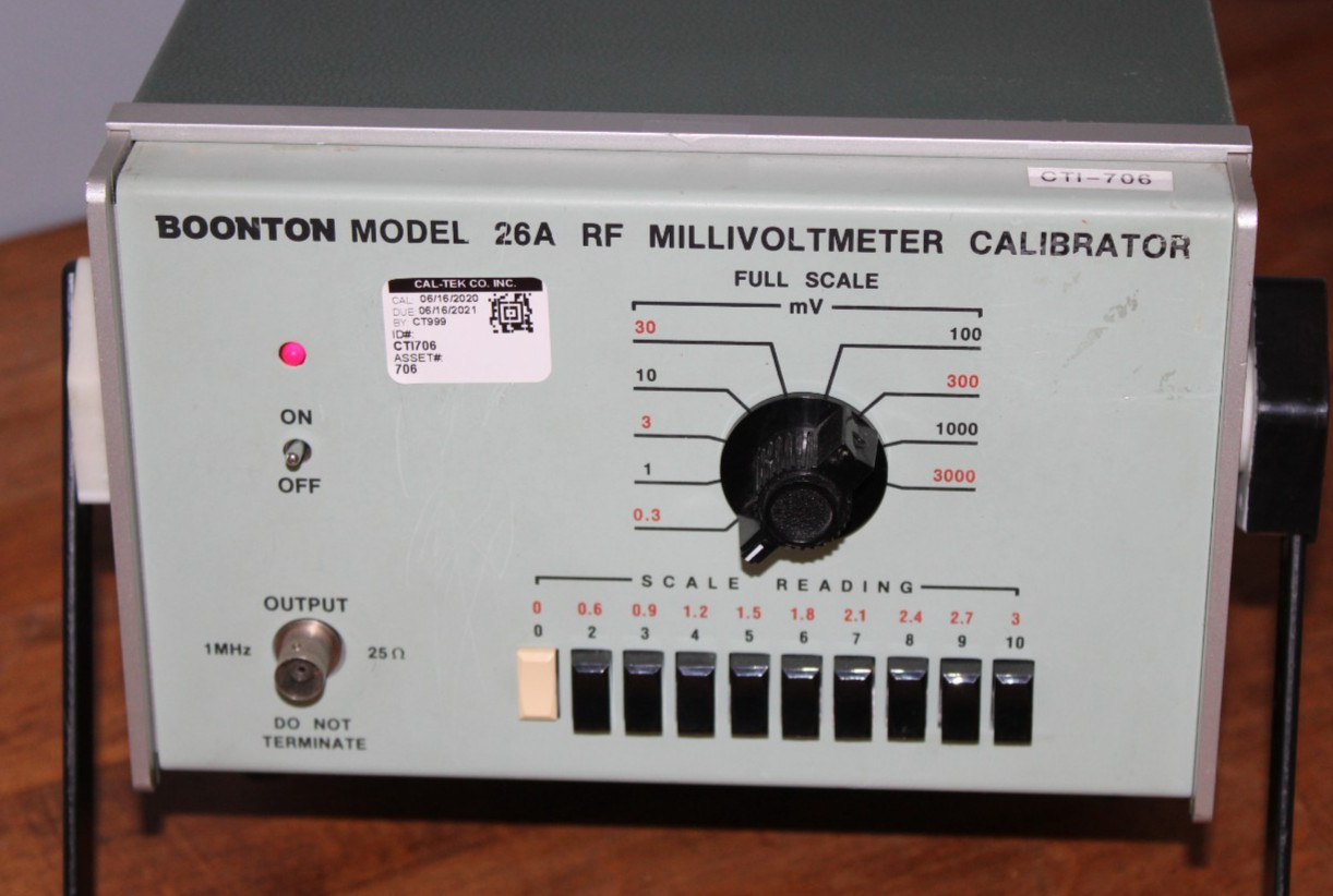 Boonton 26A RF Millivoltmeter Calibrator (POWERS ON - NO KNOWN ISSUES)