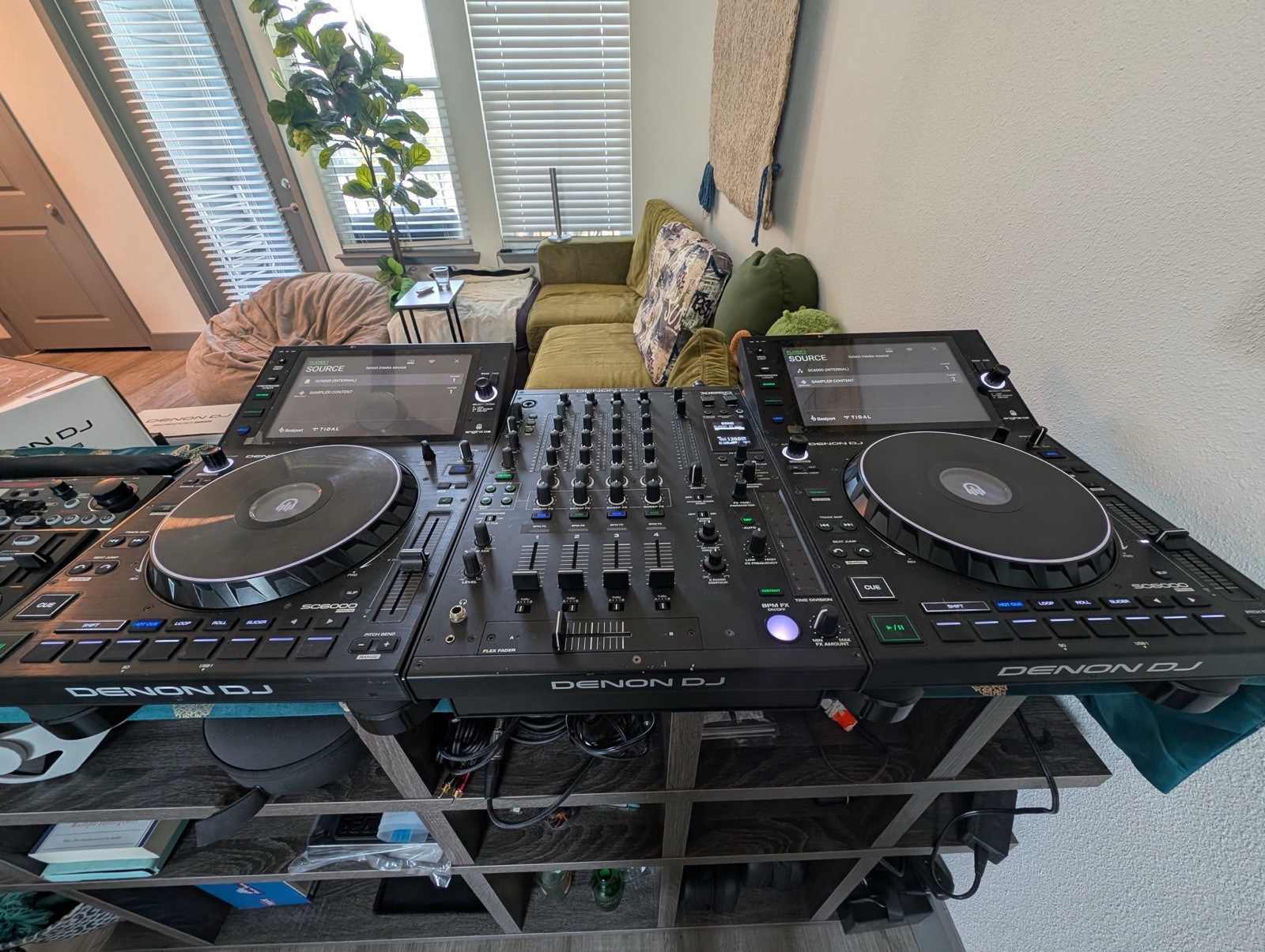 SC6000 Deck (2 AVAILABLE) Mixer Has Been sold