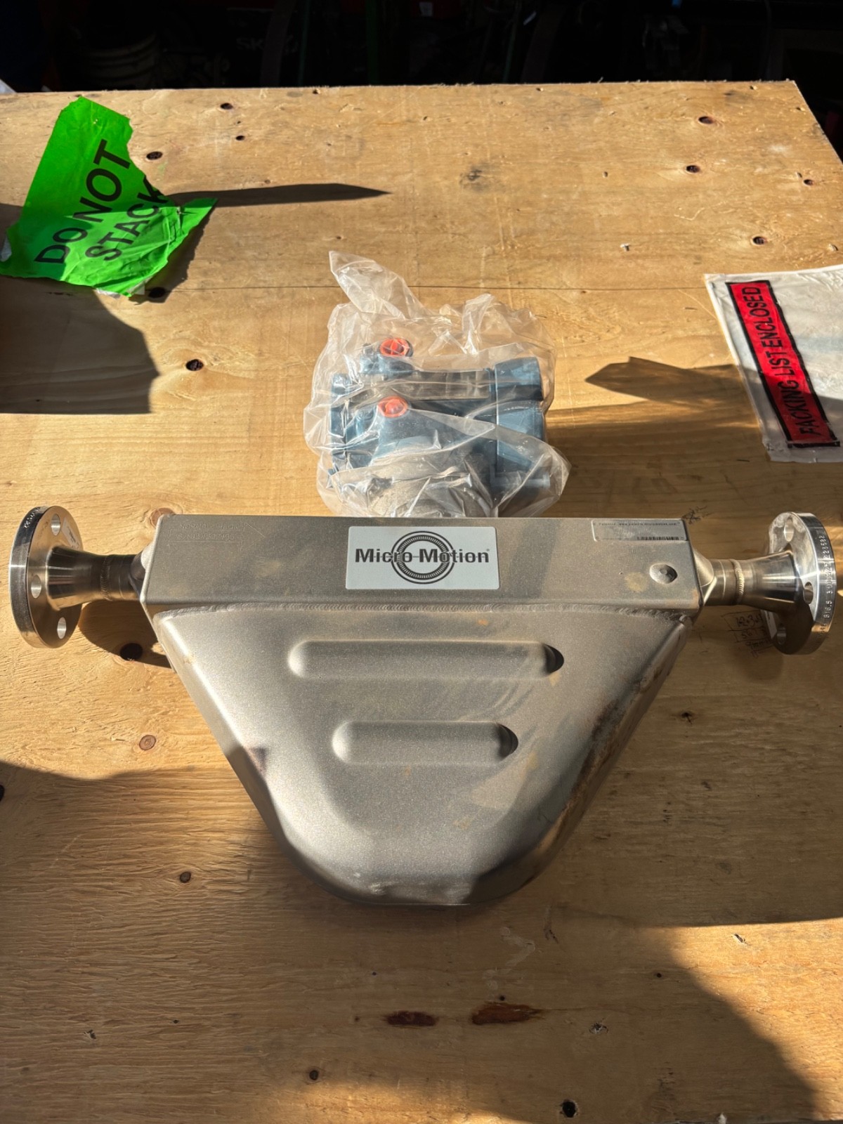 1" 150# Micro Motion massFlow F100S128CCAAEZZ7Z