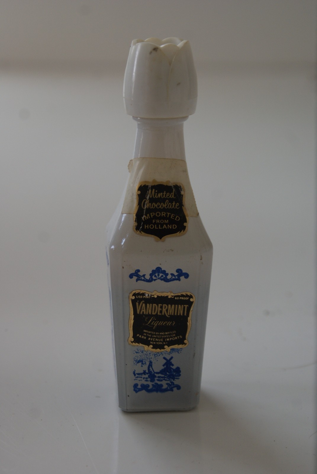 Vandermint Liqueur Minted Chocolate Bottle Holland L#509