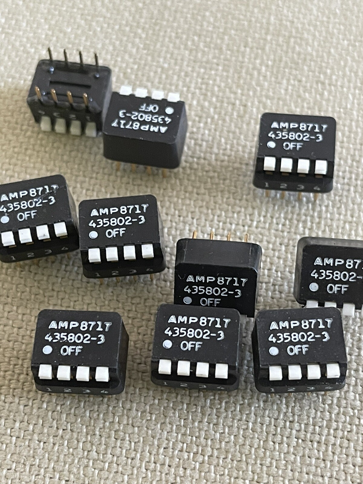 SWITCH PIANO DIP SPST 4position DIP  (10 pcs) AMP