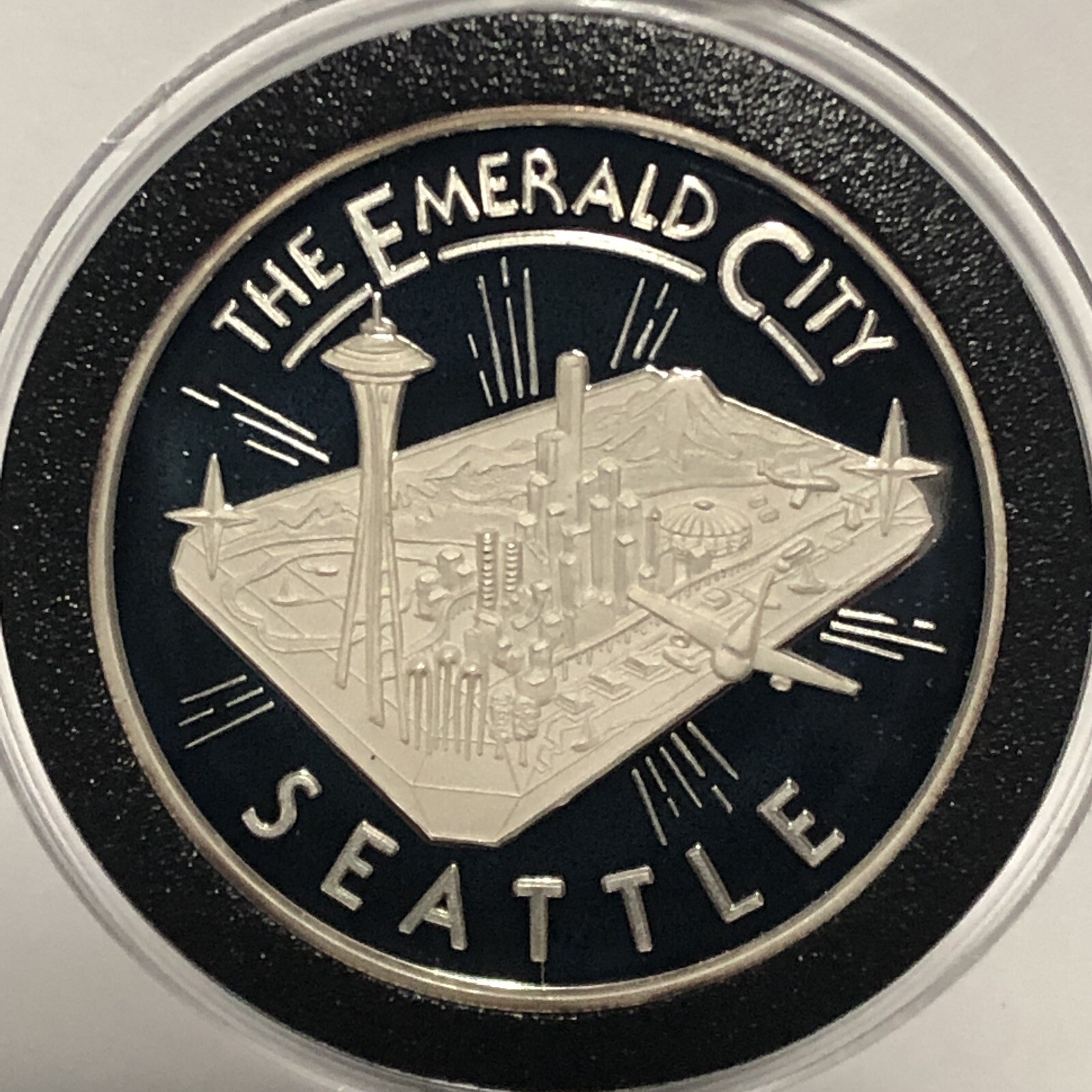 Seattle Emerald City 1990 Games Proof Coin 1 Troy Oz .999 Fine Pure Silver Round