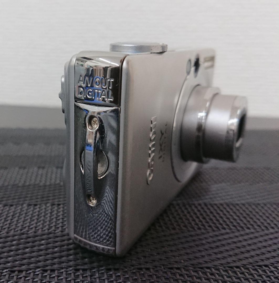 Canon IXY DIGITAL 70 Compact Digital Camera Tested with Minor Wear