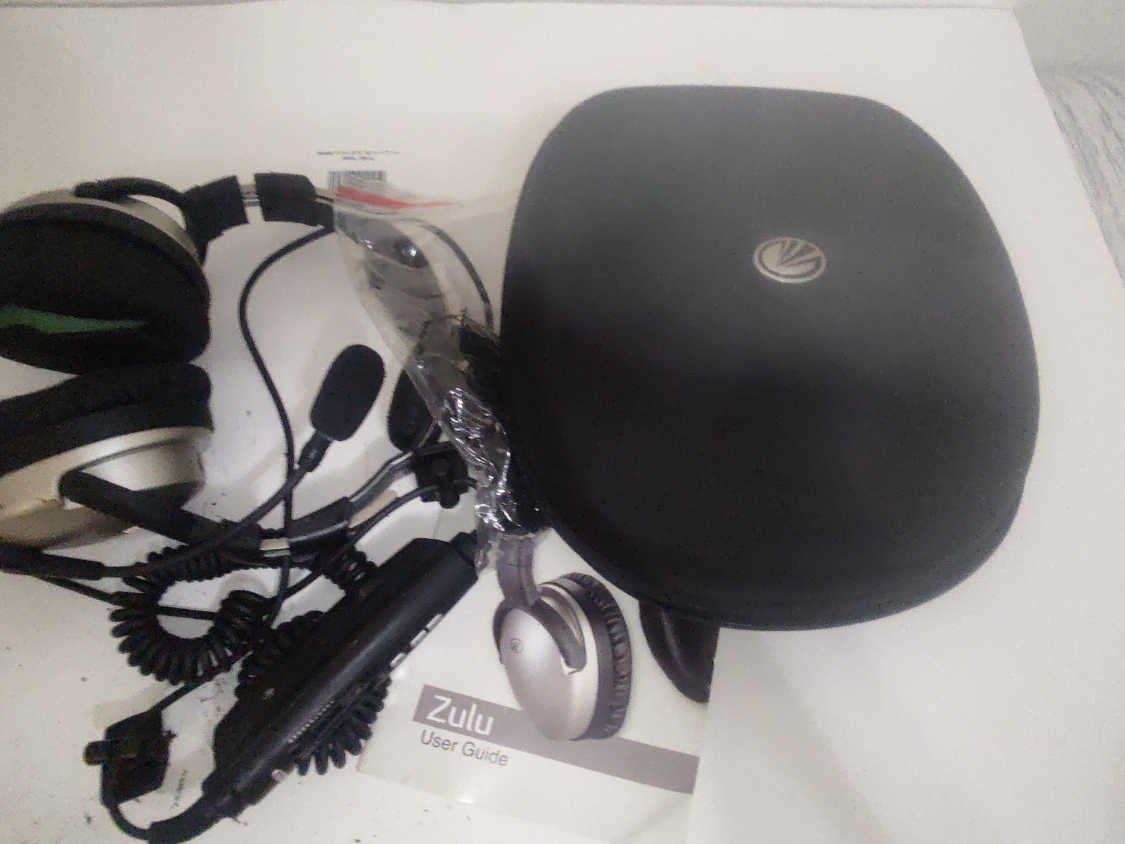Lightspeed Zulu Bluetooth ANR Aviation Headset Good Condition**READ