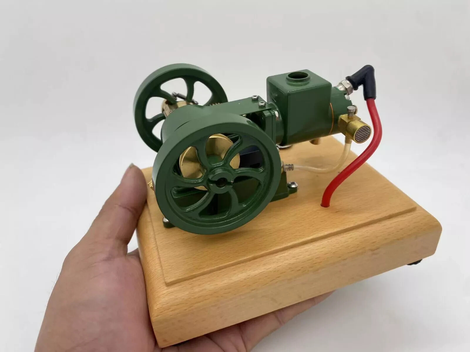 Hit and Miss Complete Engine Model M17 model