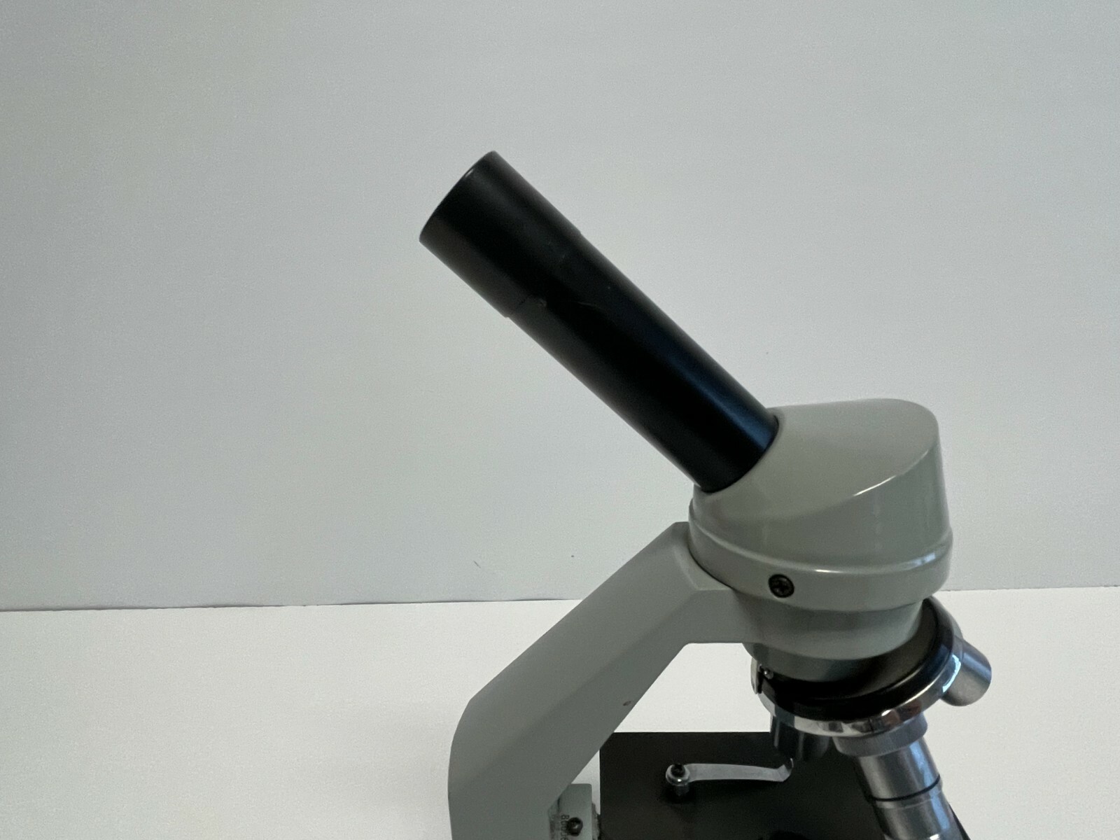 Vintage SPI 1848 Microscope w/ Eyepiece and Objectives