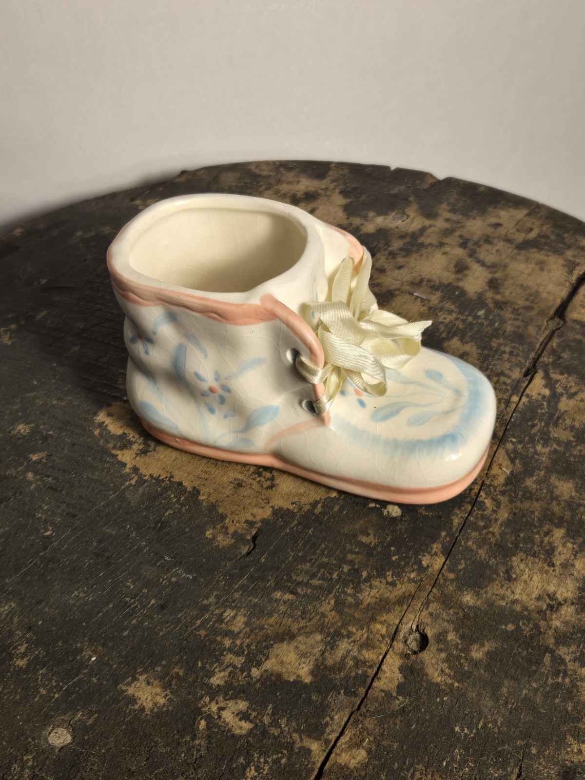 Napco Japan Ceramic Baby Shoe Planter G3502 Pink Blue