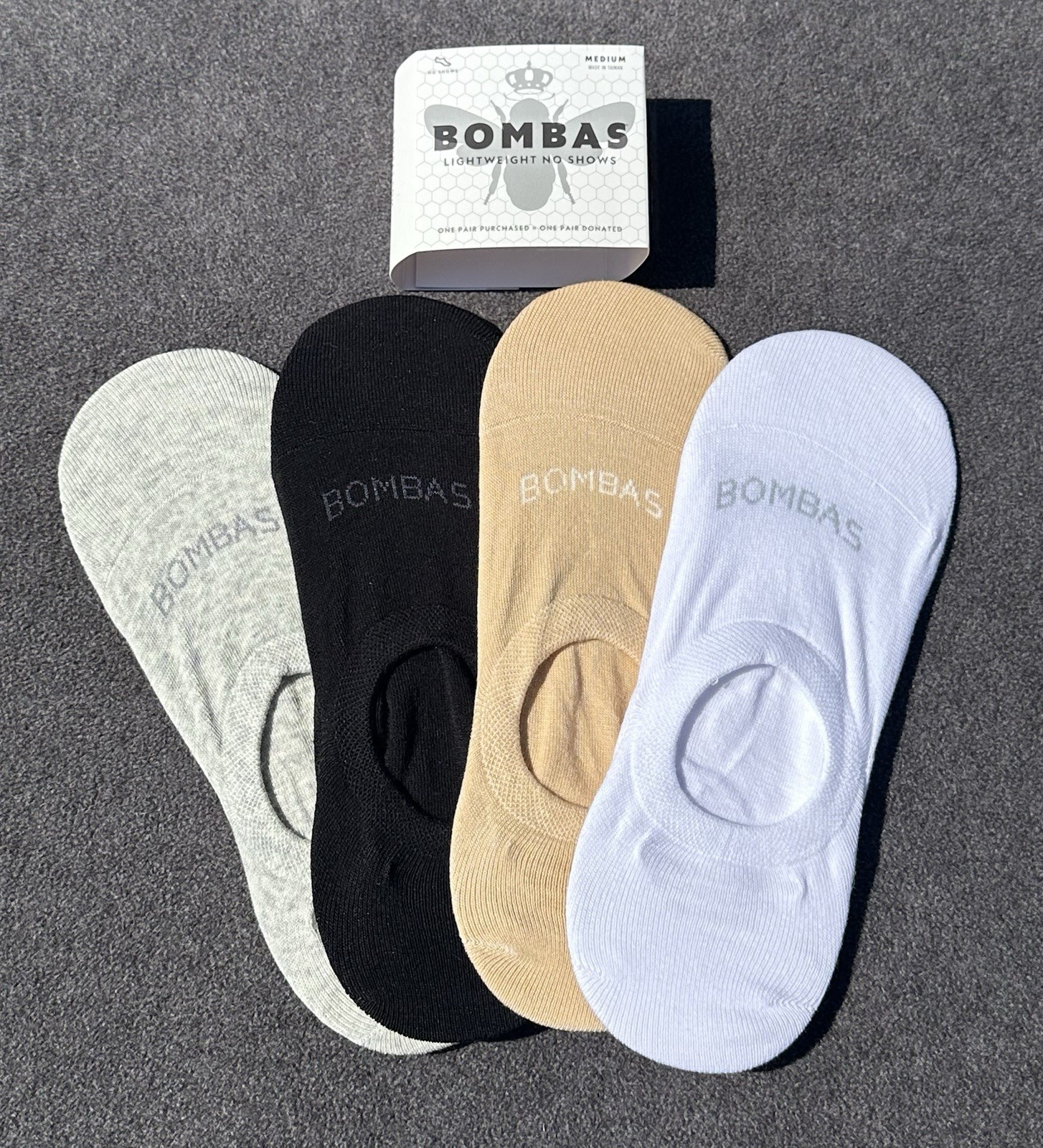 Bombas Unisex No Show Multicolor Socks 4-Pack Size Medium