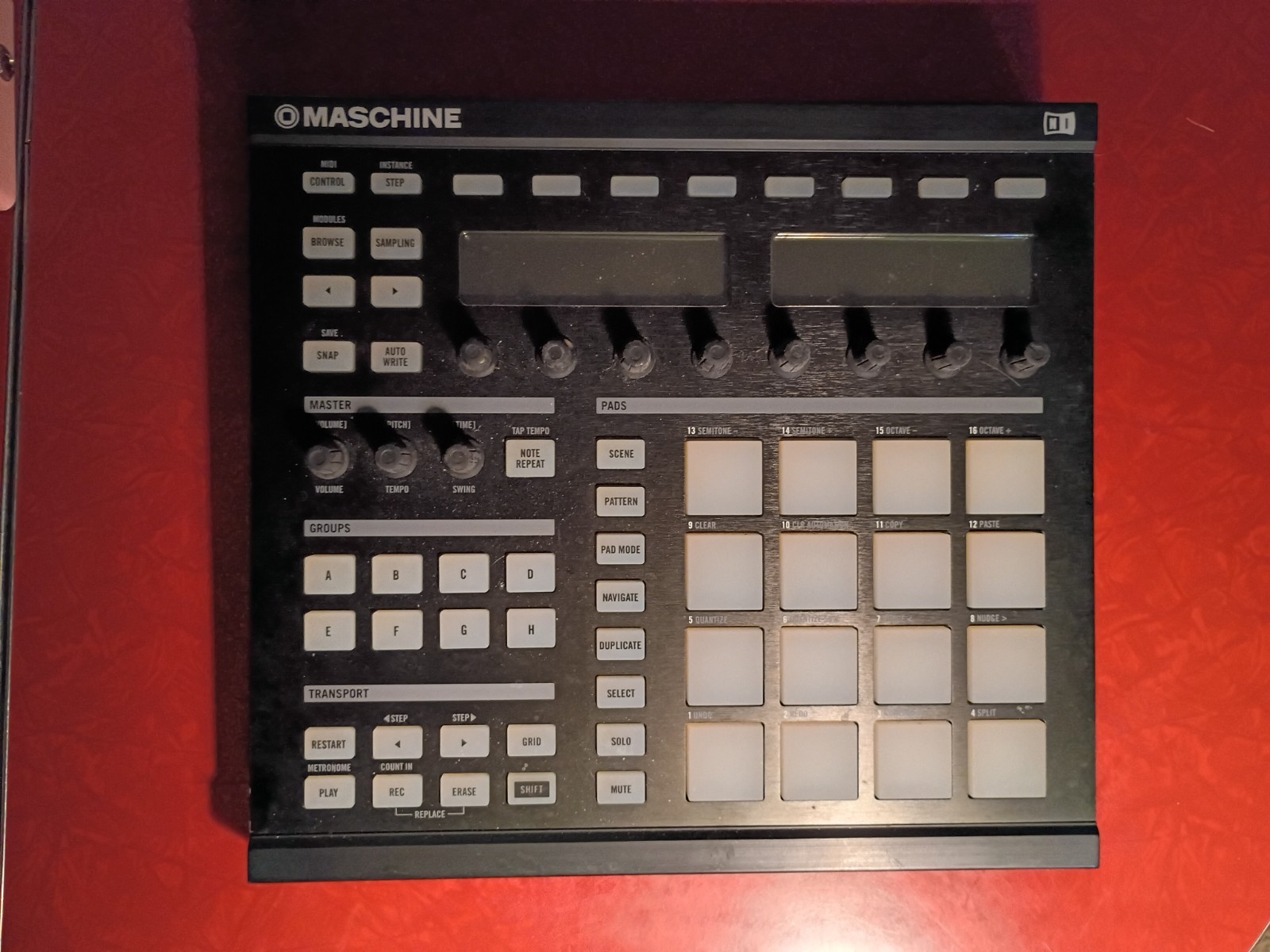Native Instruments Maschine MK1 Midi Controller with USB Cable *Tested* Hardware