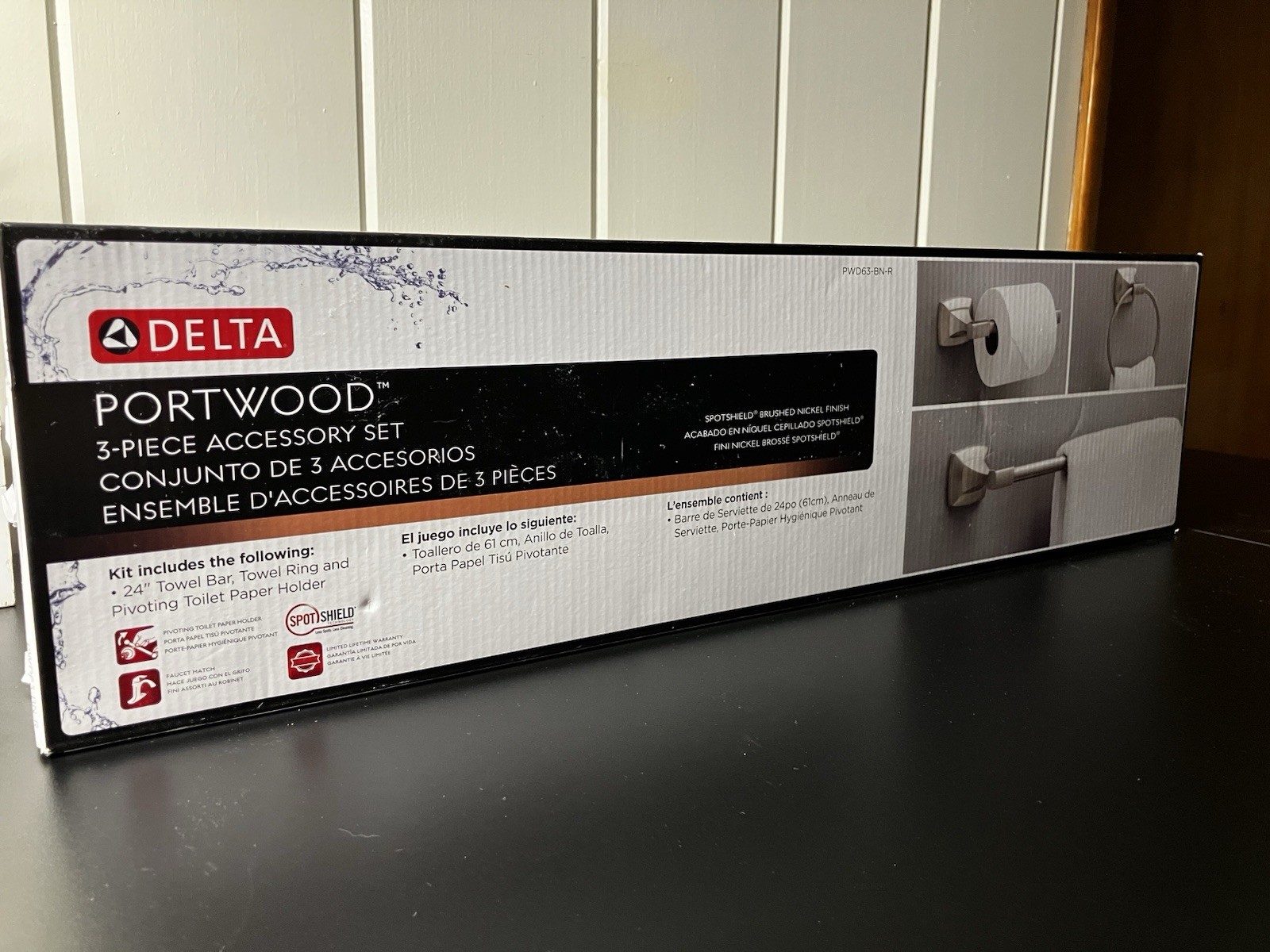 Delta Bath Set 3- Piece Accessory Set