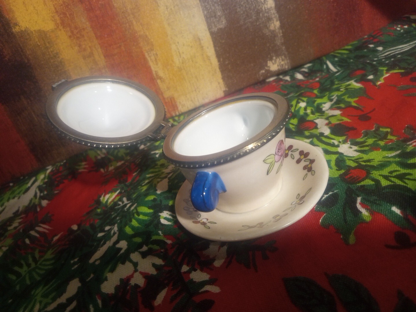 Tiny Ceramic Sugar Bowl Trinket Box