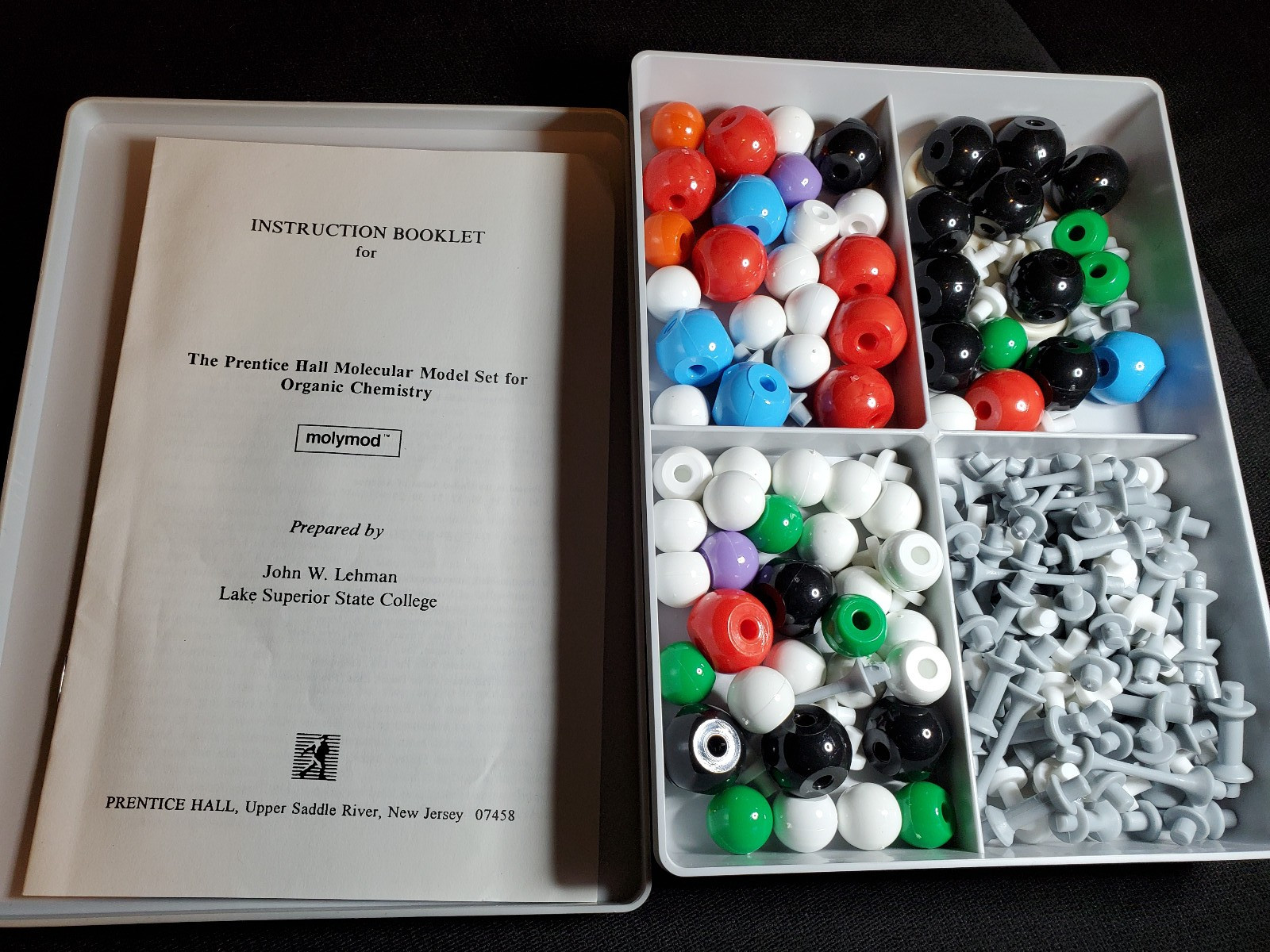Vintage 1984 Prentice Hall Molecular Model Set Organic Chemistry