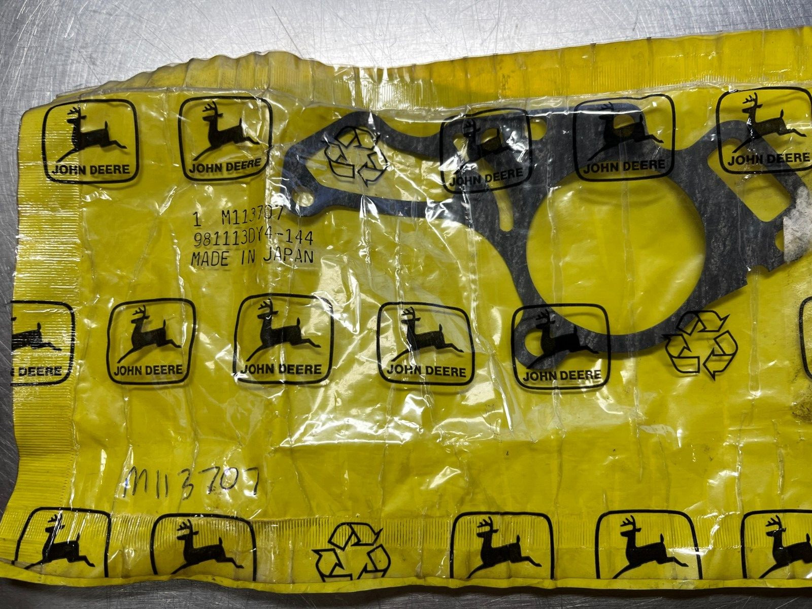 M113707 Genuine OEM John Deere GASKET