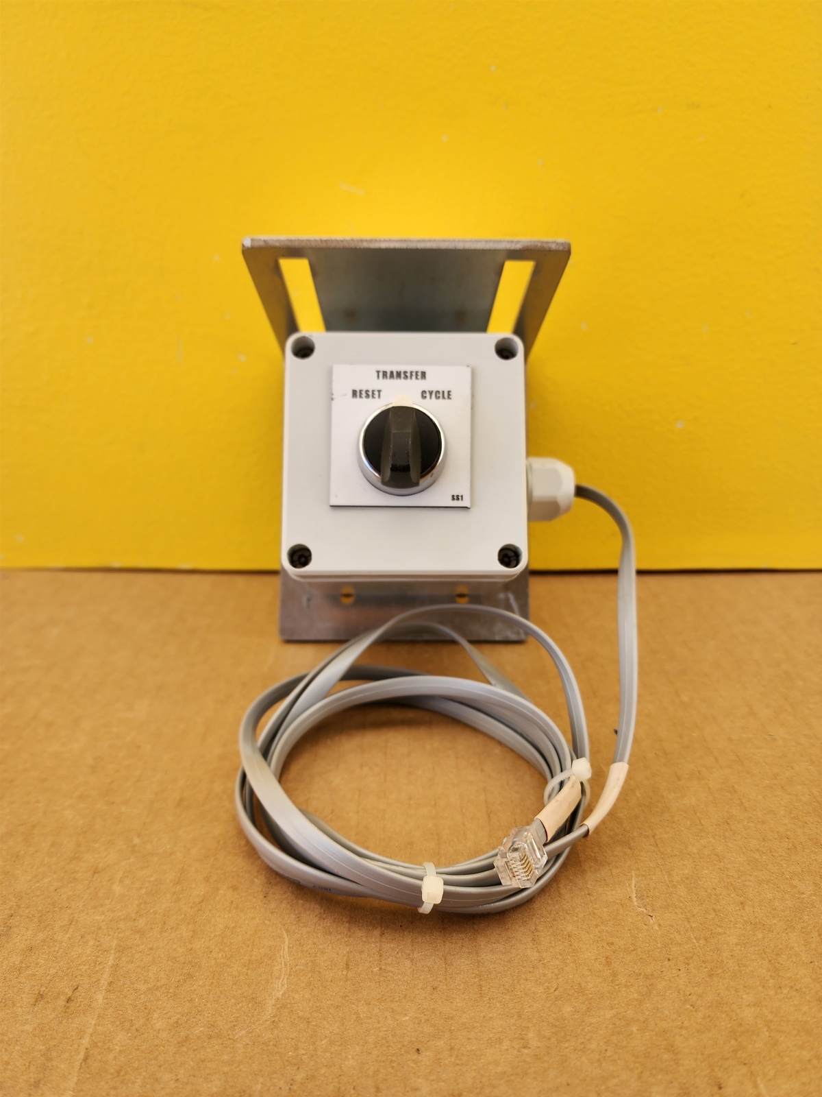 FIBOX Polycarbonate Enclosure w/Return Style Switch. 3.15" W x 3.25" H x 3.34" D