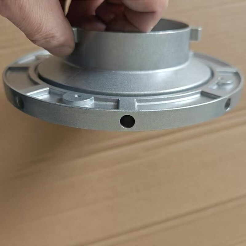 Sturdy Lightweight Bowen Mount for Flashes Frequent Light Modifications