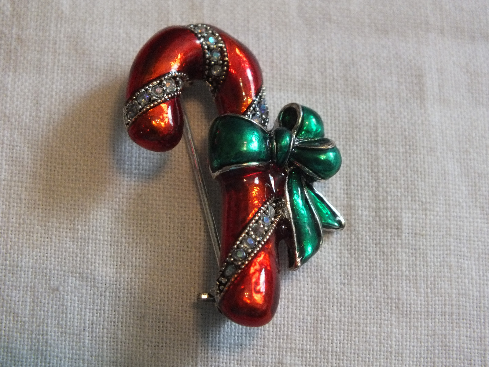 Beauriful Christmas Brooch Silver Tone Candy Canes AB Rhinestones Enamel NICE