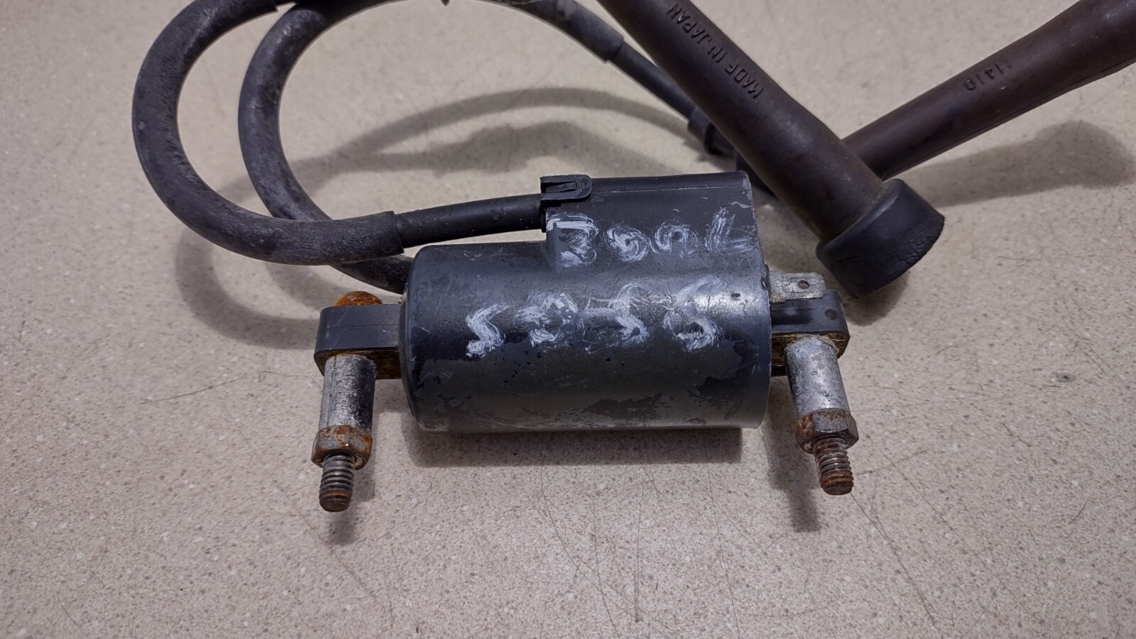 1985 Suzuki GS700e Ignition Coil #PL-118