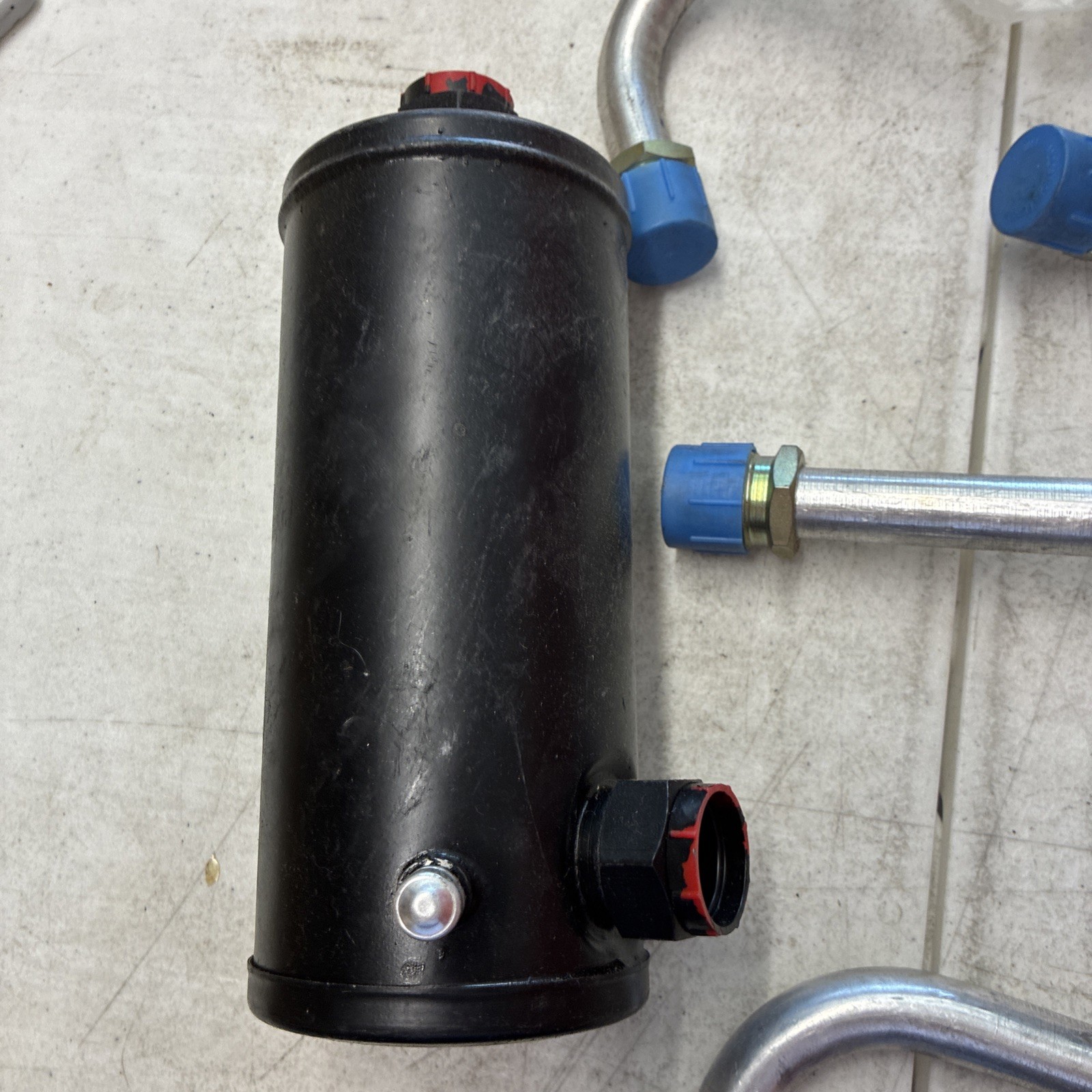 Everco A7295 Accumulator and tubes
