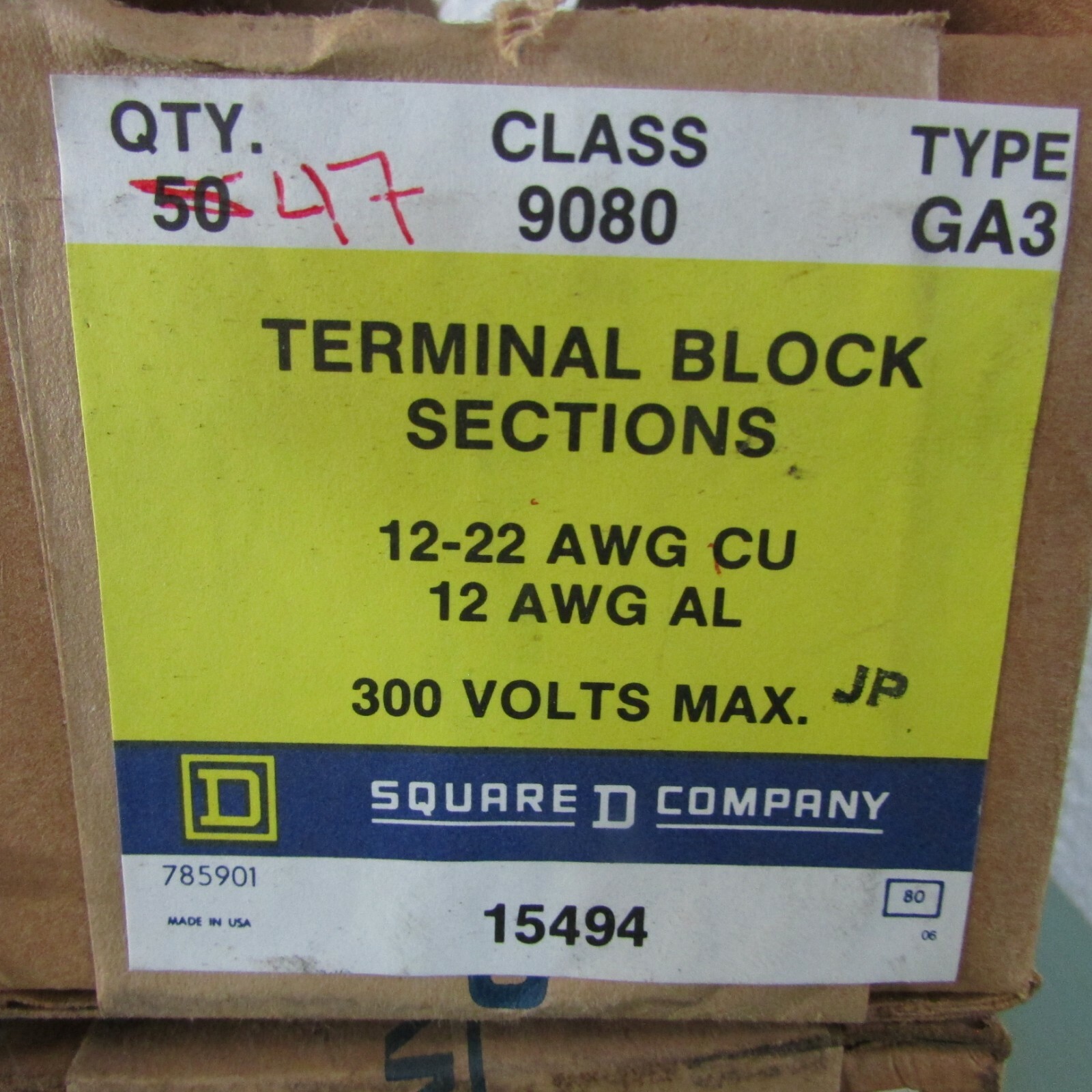 Square D 9080 GA-3 Terminal Block Sections 300V 47 Pieces!