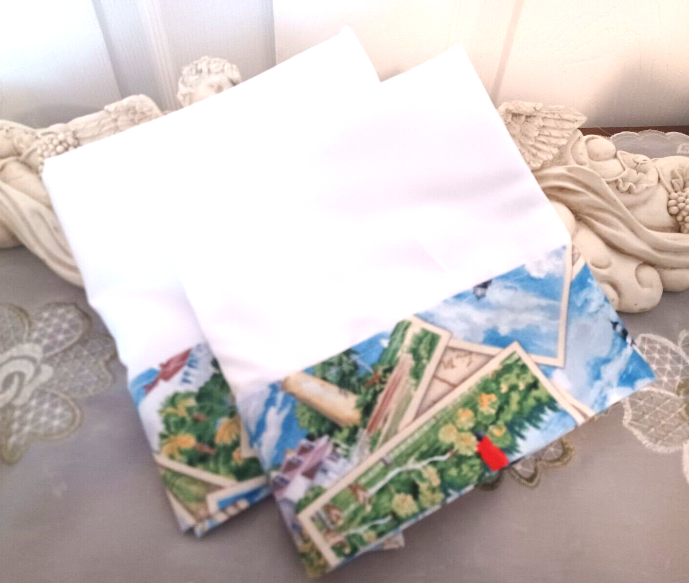 COUNTRY COTTAGE SET OF 2 OCEAN BLUE SEA LIGHTHOUSES PILLOWCASES - NEW