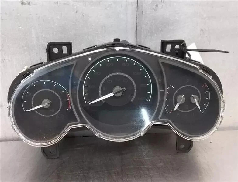 2008-2012 Chevy Malibu Speedometer Gauge Instrument Cluster LS, LT OEM