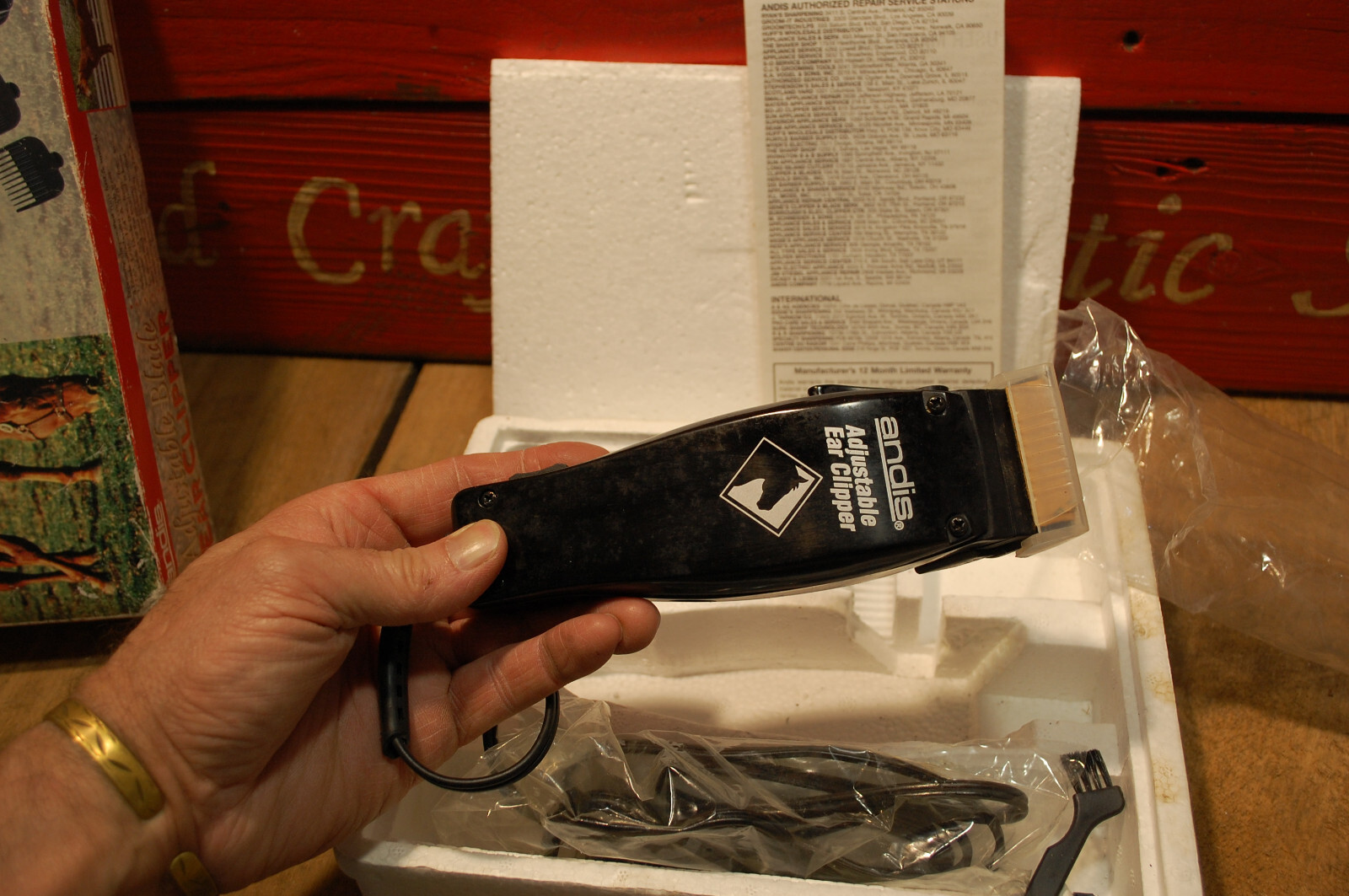 Andis Endurance Clippers Adjustable Blade Ear Trimmer