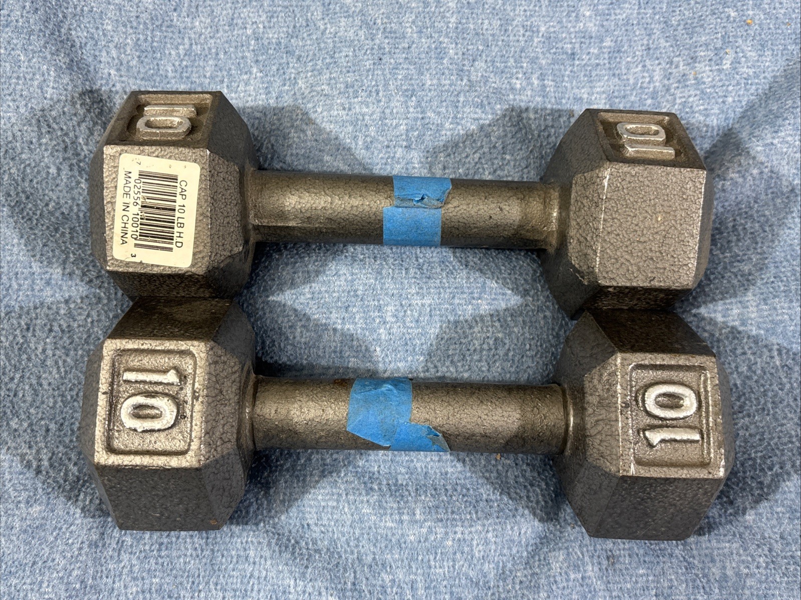 Cast Iron Dumbbell Pair of 10 lb Gray Hex Set Of 2 Total Weight 20 Pounds