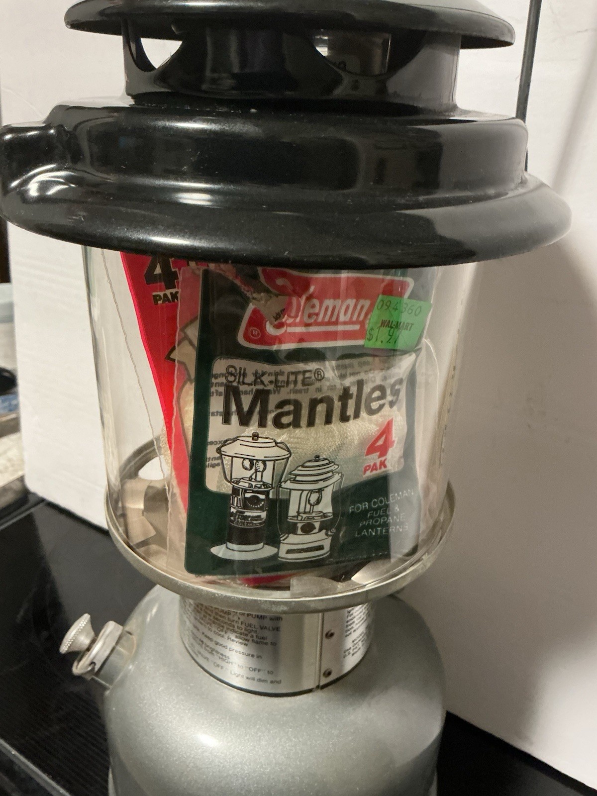 Coleman Powerhouse Unleaded 295 Gas Lantern With Papers