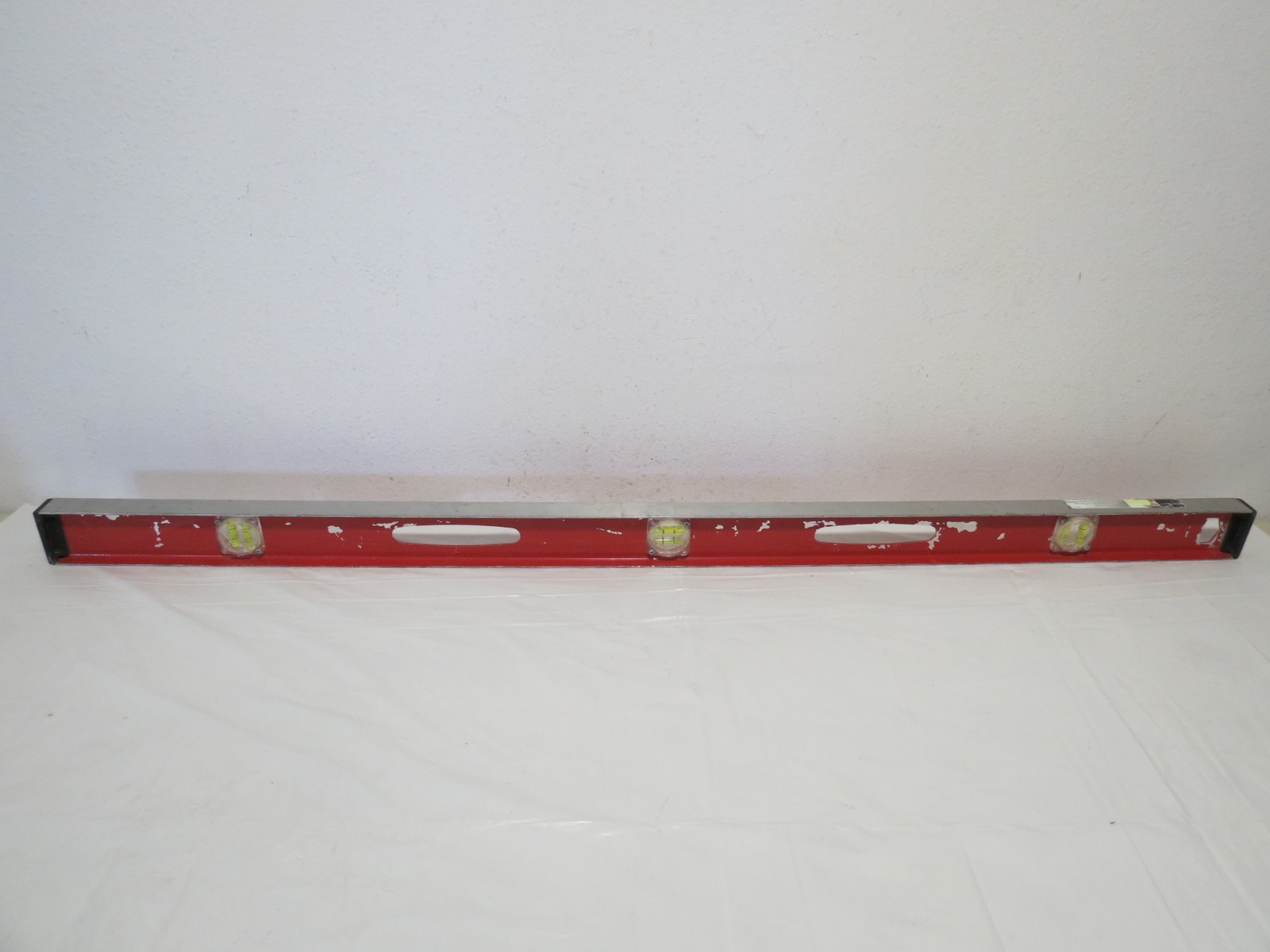 Sand's 48" Aluminum Level 6 Vials