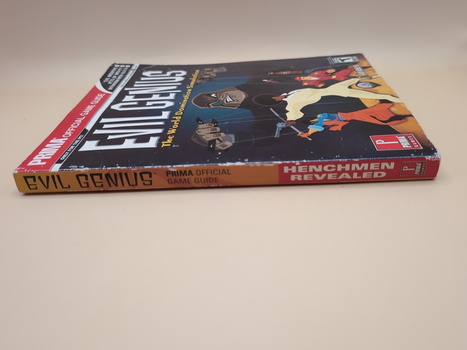 Evil Genius PRIMA'S Official video game Guide, With PC Cd-Rom Game