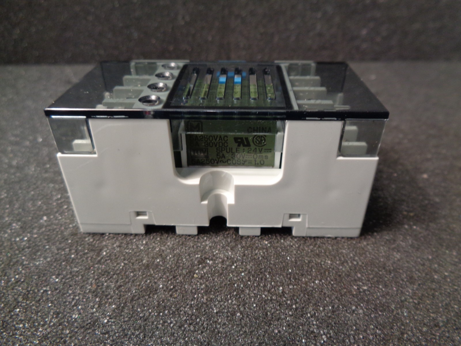 NAiS RT3S-24V, AY33002 RELAY 4PST 3A 24V