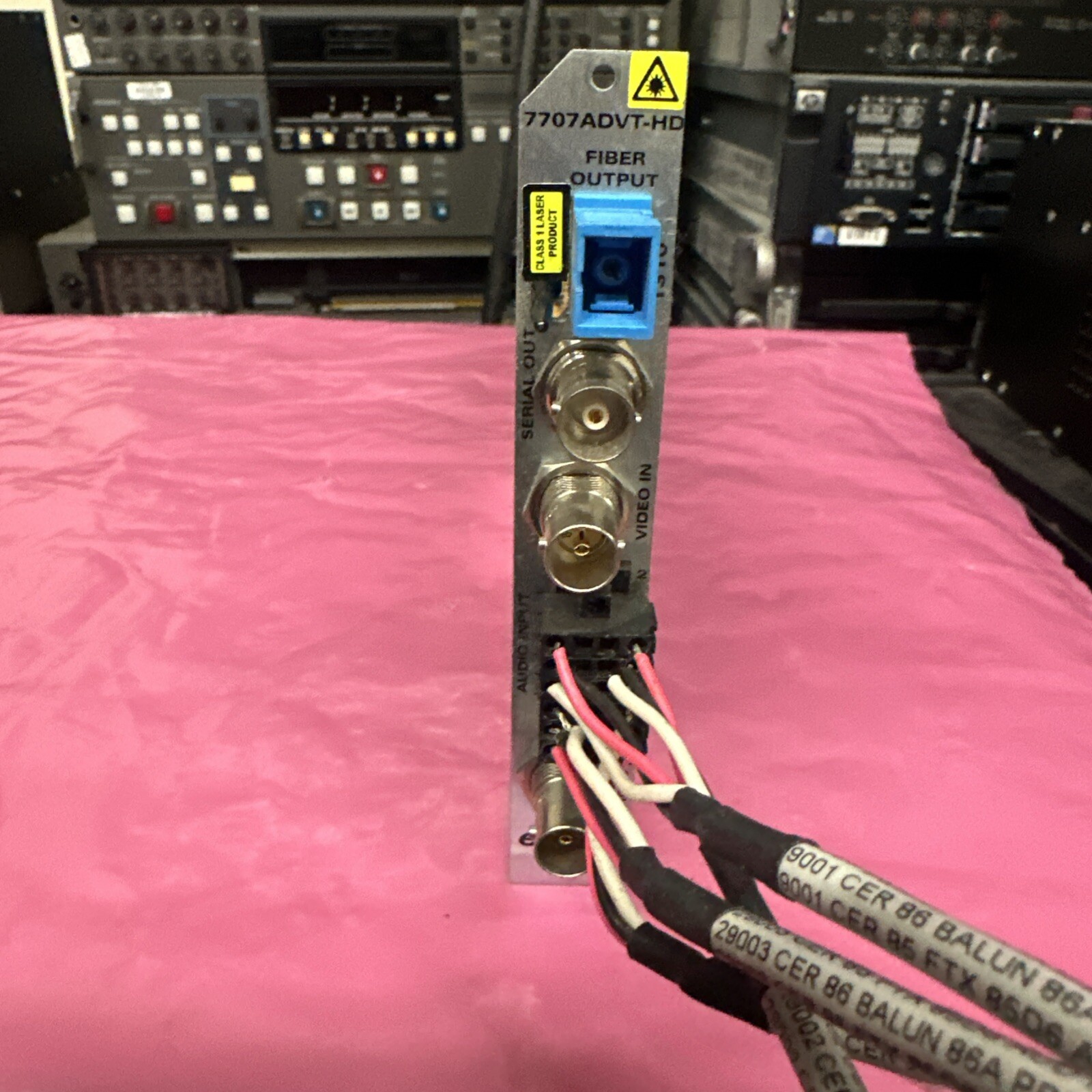 7707advt13-hd FIBRE 1310nm Tramsmitter Analog, SDI, HD video w/ AES Audio