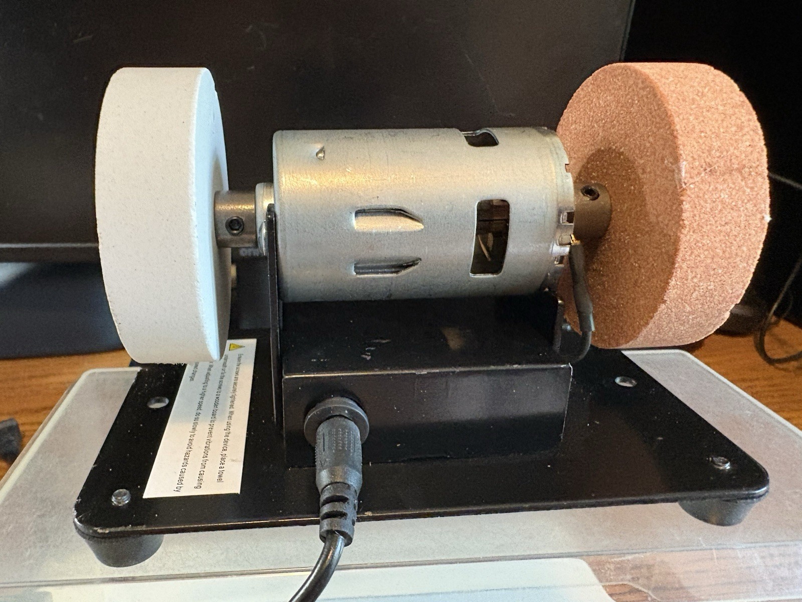 Unbranded Knife Sharpener Sander Desktop W/2.75”Double Grinding Wheels NIB
