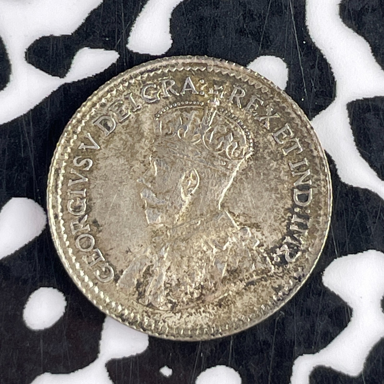 1918 Canada 5 Cents Lot#F2540 Silver! Nice!