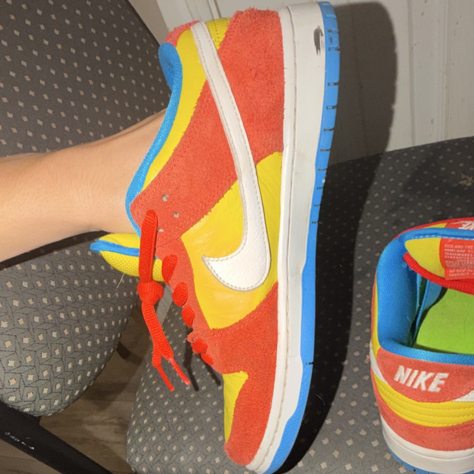 Nike SB Dunk Low Pro Bart simpsons Size 8.5 Medium