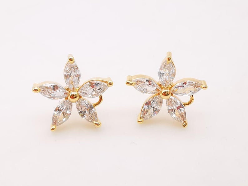 4pc CZ Pave Star Stud Earring,Cubic Zirconia Pentagram Earring,Zircon Petal Stud