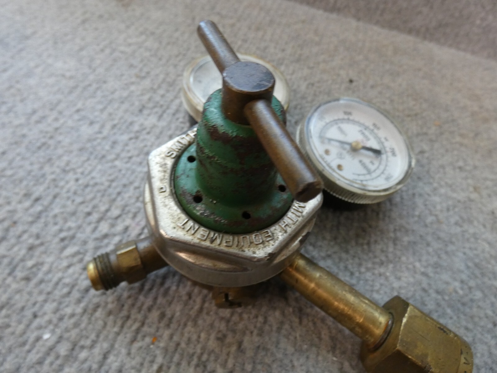 SMITH OXYGEN GAUGE MANIFOLD