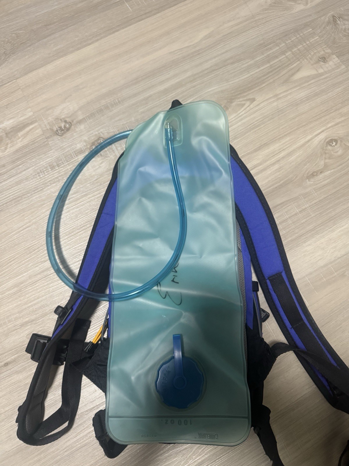 Camelbak Hydration Backpack M.U.L.E With Bladder Pack Color Blue