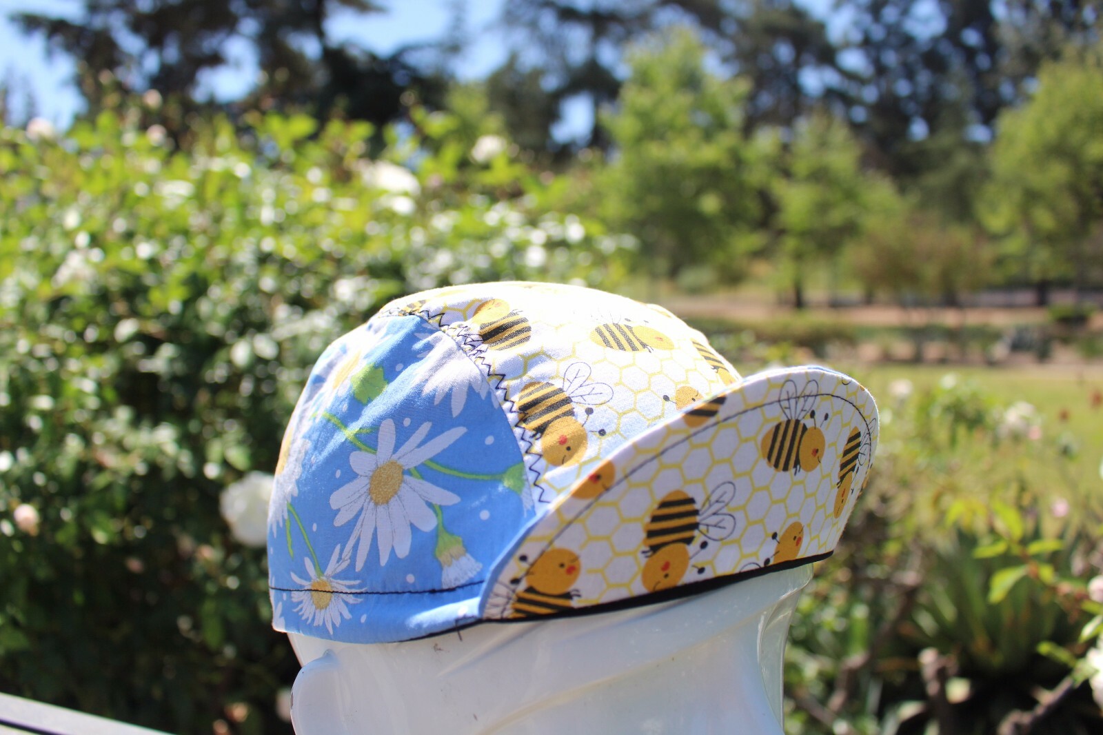 CYCLING CAP BEE & DAISY FLOWER  HANDMADE IN USA,   S M L