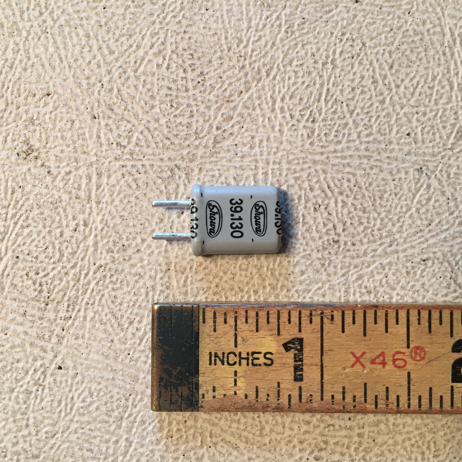Quartz Crystal 39.130 Mhz, NOS