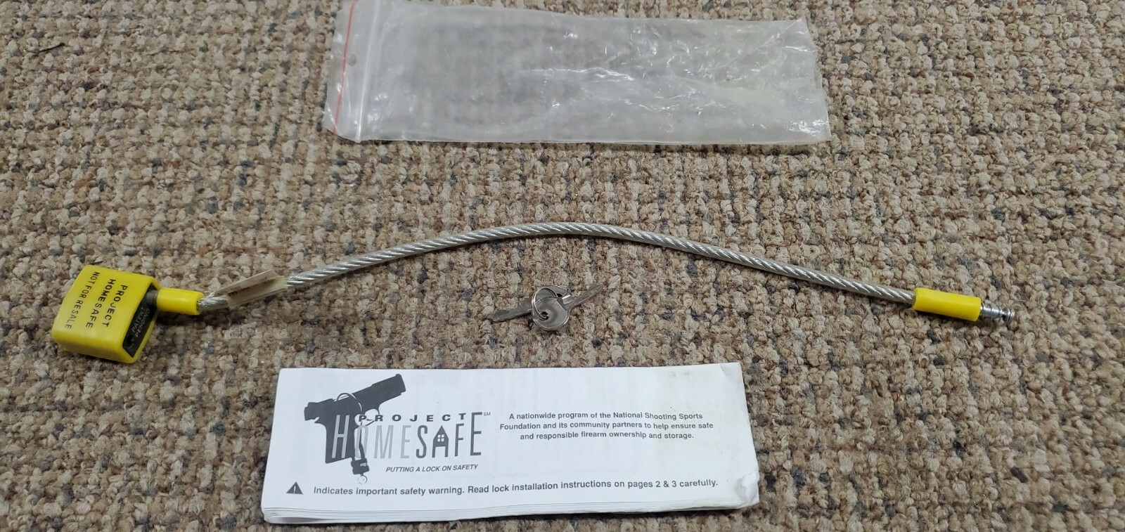 PROJECT HOMESAFE HOME SAFE 16" CABLE LOCK GUN CABINET CHILD SAFETY w 2 KEYS