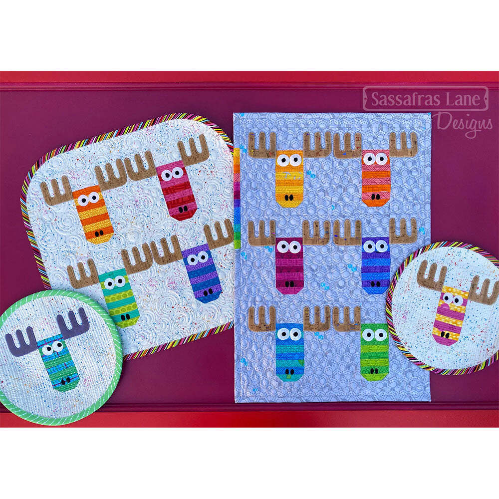 Sassafras Lane Designs Mini Wild Moose Chase Mini Quilt Pattern